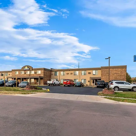 Days Inn By Wyndham Sioux Falls-2